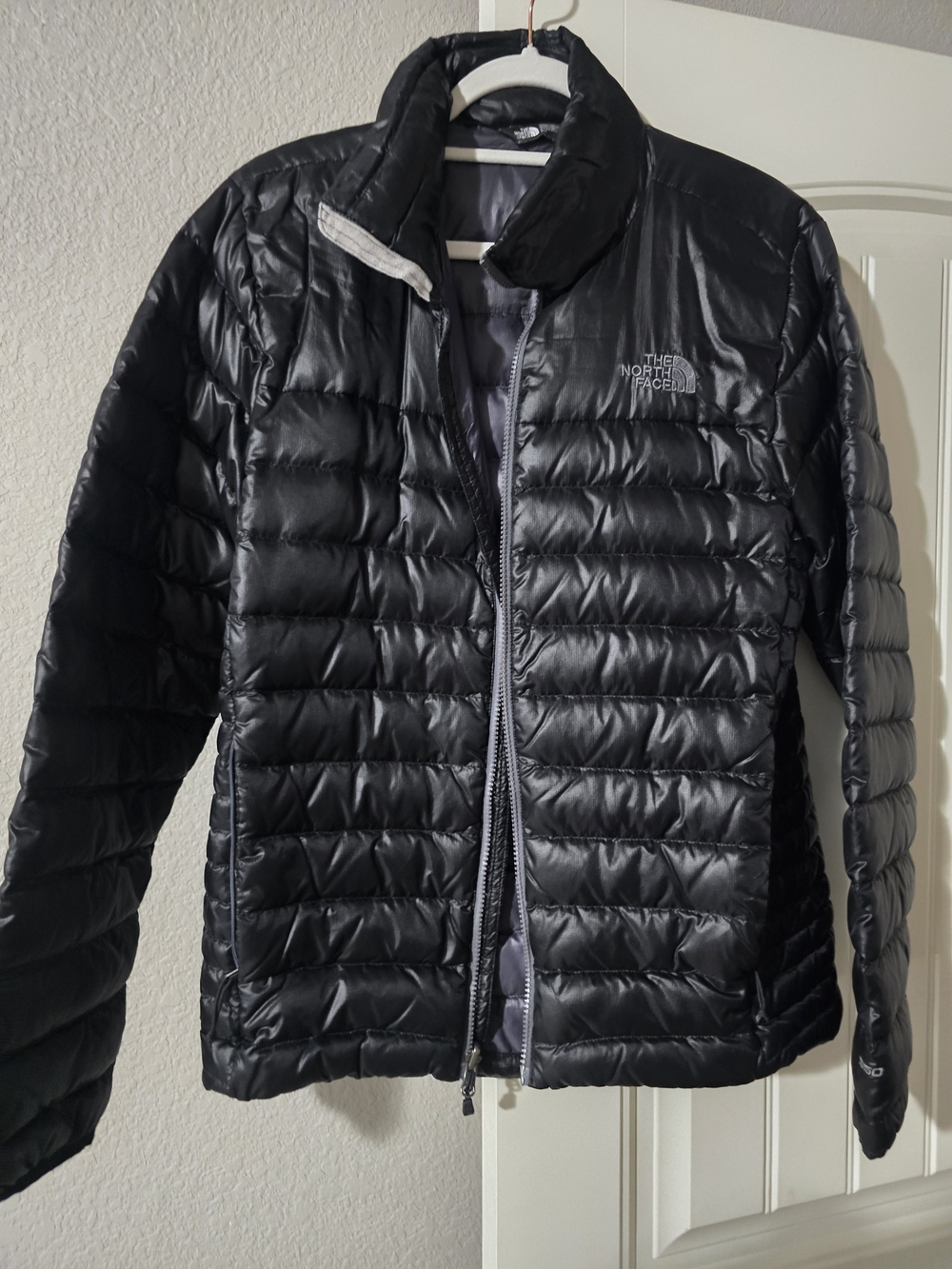 The North Face Men's Black Quilted Puffer Jacket